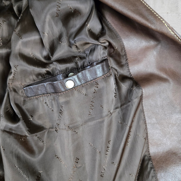 Women's Brown Leather Jacket - Picture 8 of 12